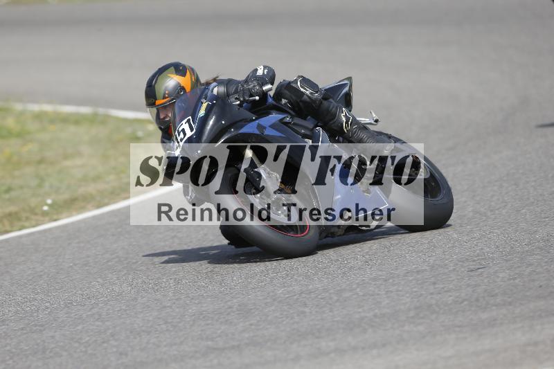 /37 09.08.2026  Pluess Motosport ADR/Freies Fahren/451